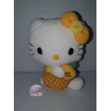 HELLO KITTY EN ANANAS