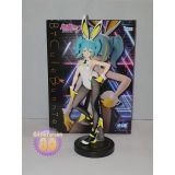 HATSUNE MIKU : BI CUTE BUNNIES STREET FIGURINE
